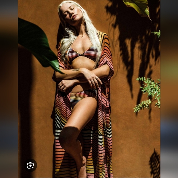 Billabong Other - Billabong NWOT Beach Coverup Maxi Wrap M/L